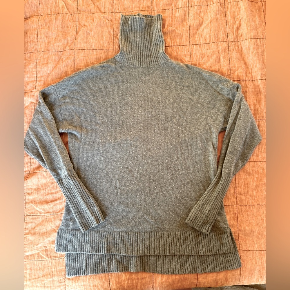 J Crew wool blend turtleneck sweater